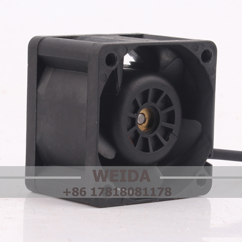 مروحة تبريد لعلبة دلتا 24 فولت - مراجعة Case Fan Controller وسعره